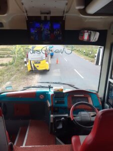 Sewa Bus Pariwisata Murah Jogja